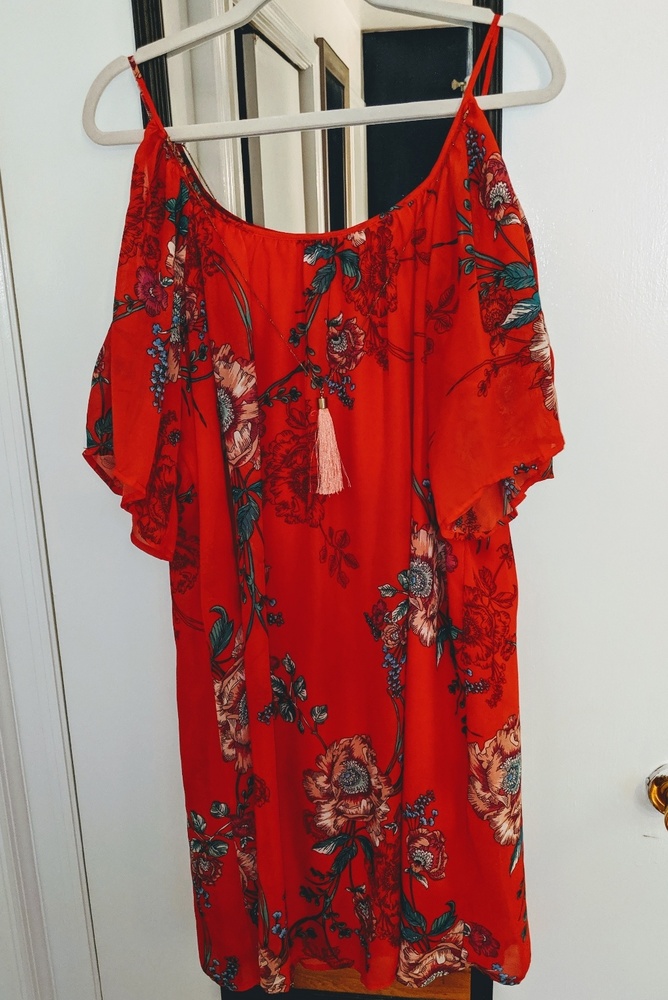 BaileyBlue Red Floral Cold Shoulder Shift Dress